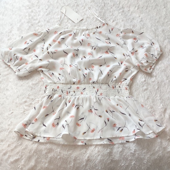 Top - Picture 2 of 3